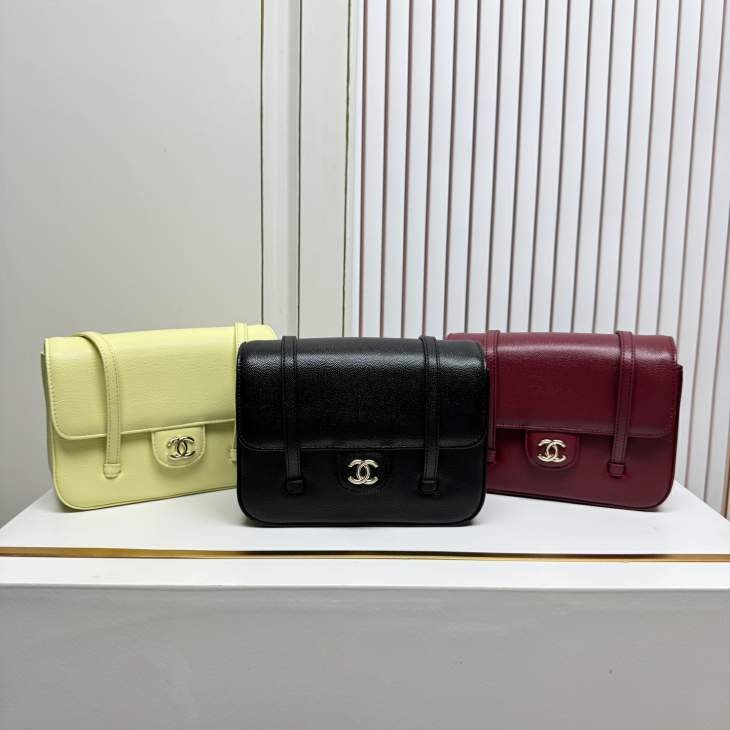 Picture of Chanel Handbags 2 _SKUfw239845367fw